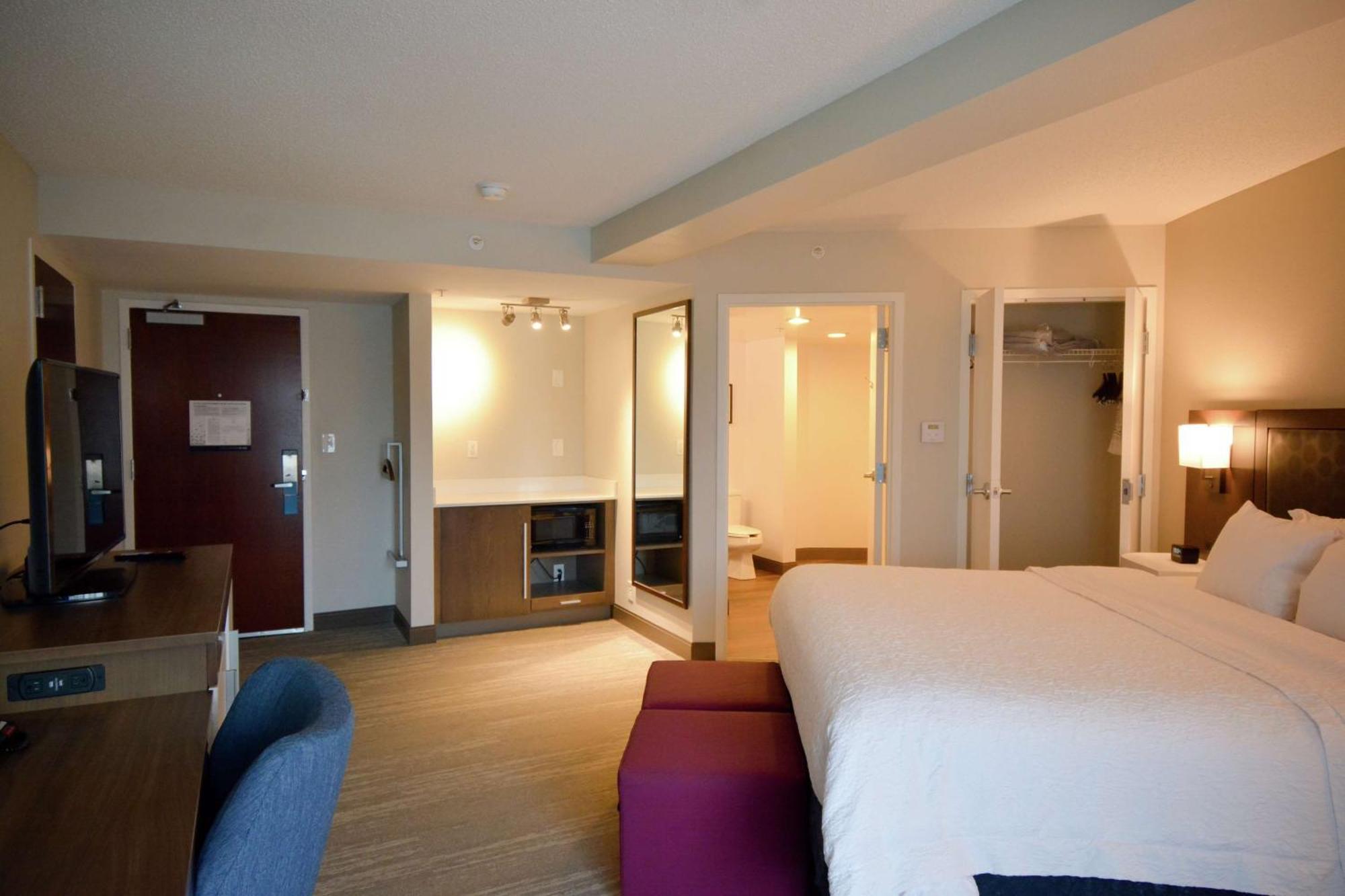 Hampton Inn Salem East - Electric Road Екстер'єр фото