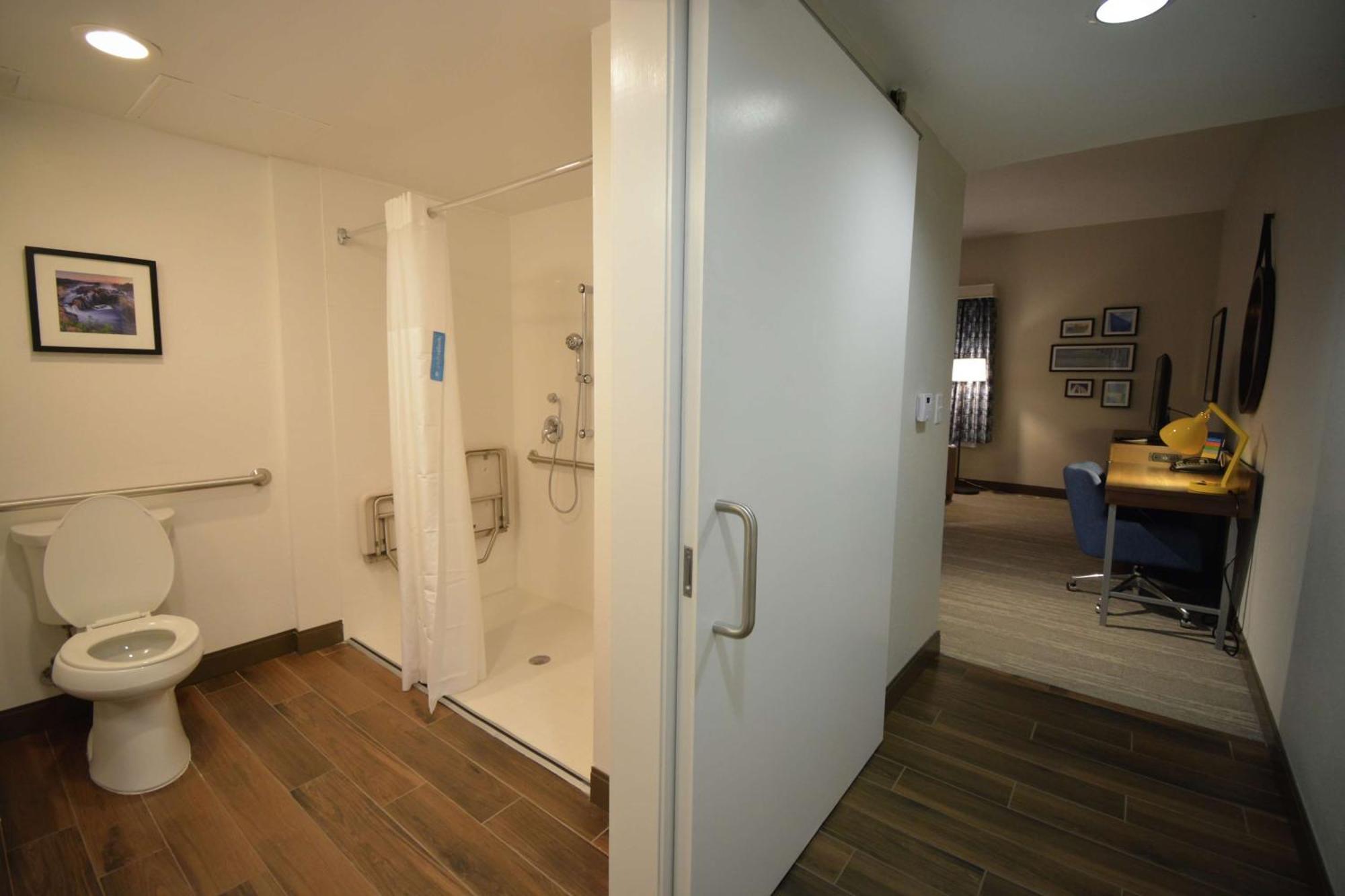 Hampton Inn Salem East - Electric Road Екстер'єр фото