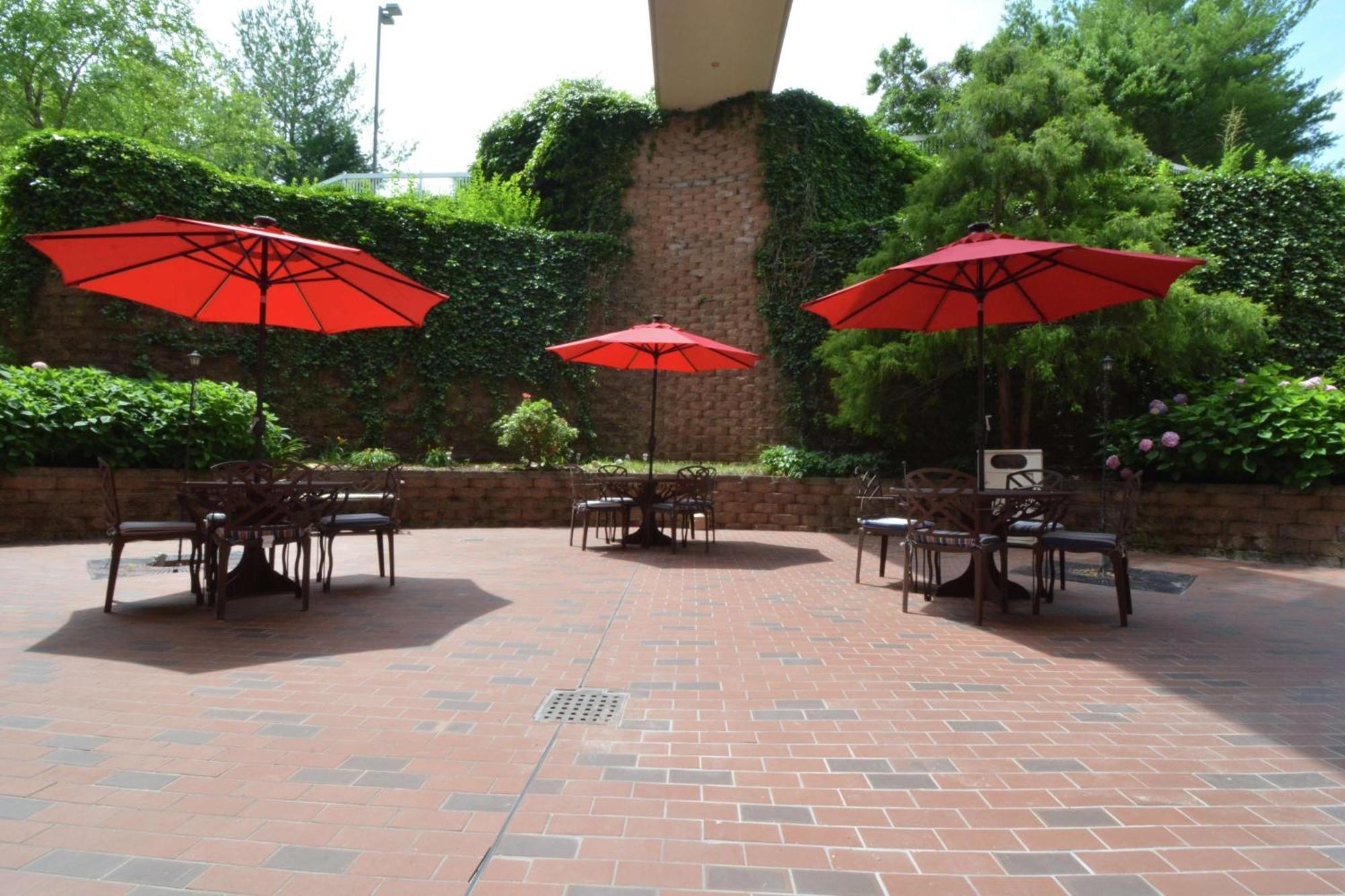 Hampton Inn Salem East - Electric Road Екстер'єр фото
